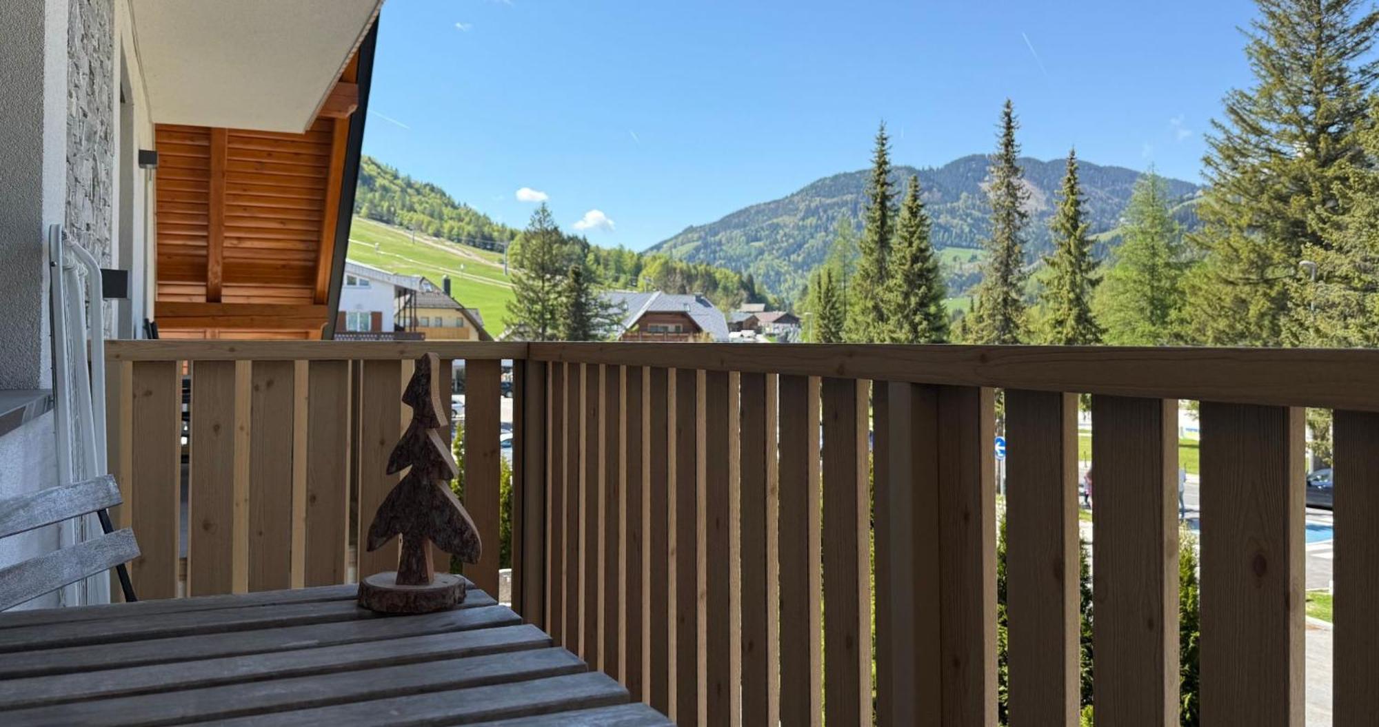 Vila Mojca - Apartmaji Lena Kranjska Gora Exteriér fotografie