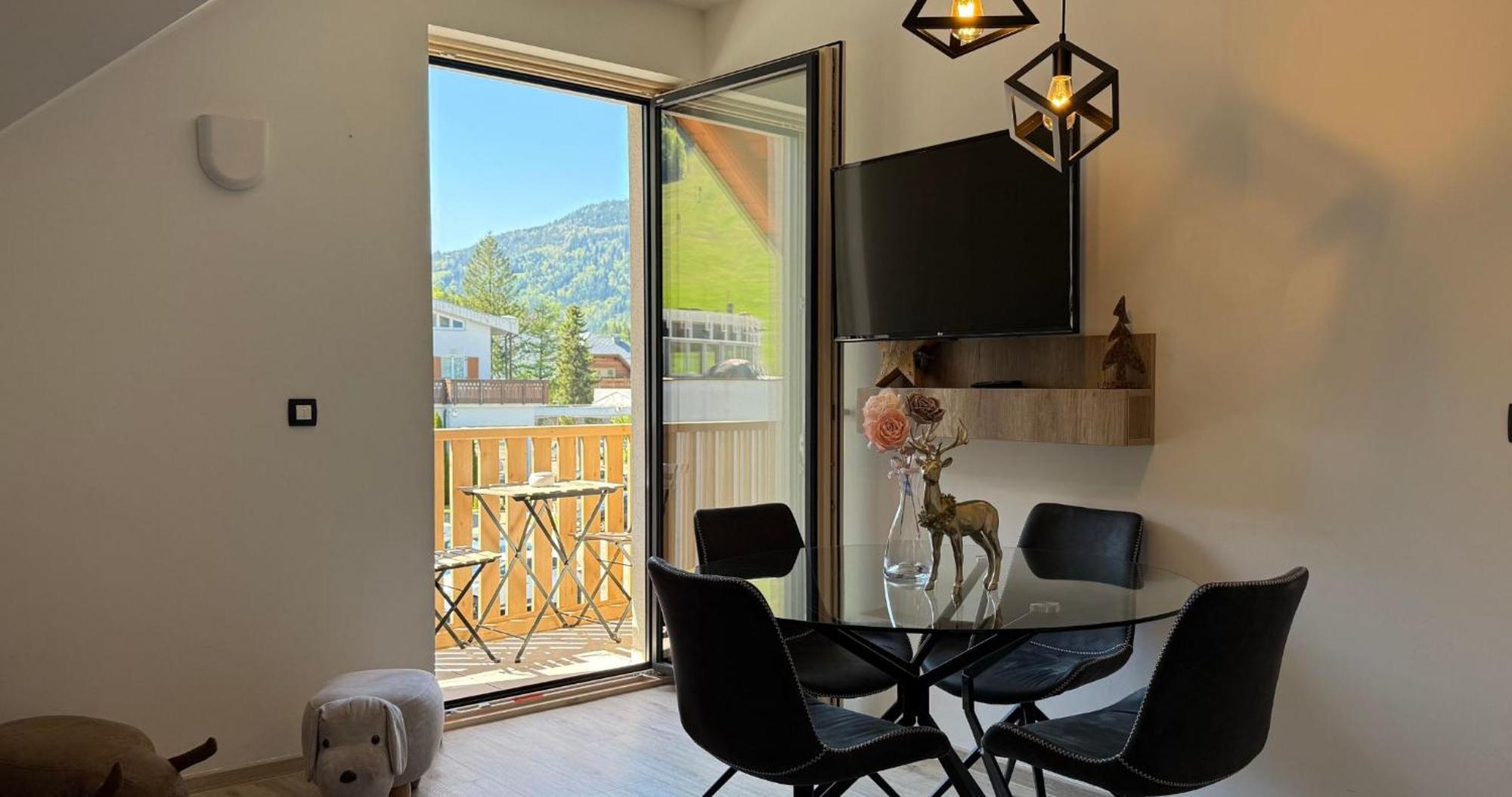 Vila Mojca - Apartmaji Lena Kranjska Gora Exteriér fotografie